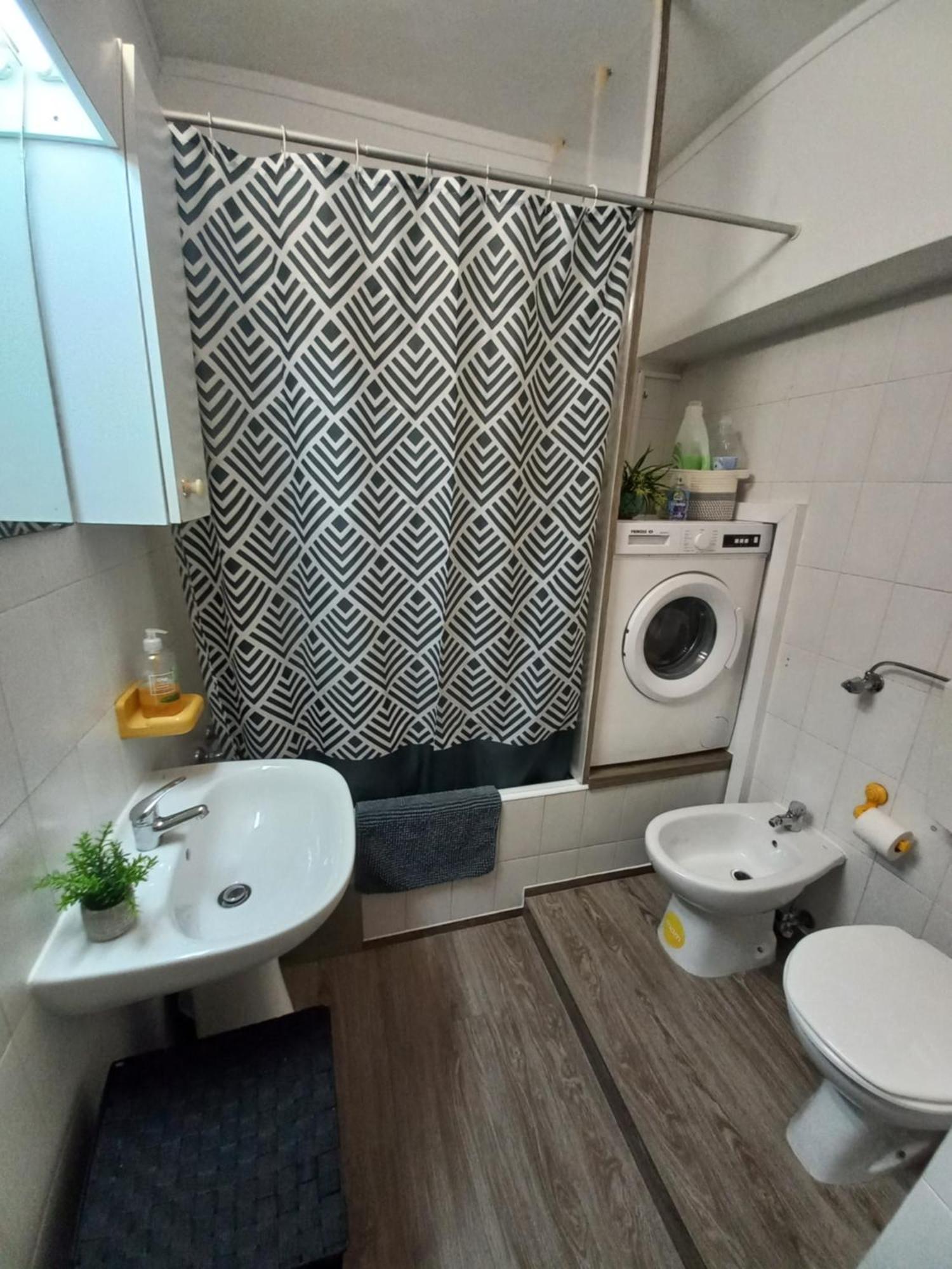 Casa Da Praia Na Torre Castelo Armação de Pêra Exteriör bild